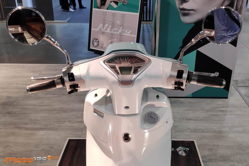 EICMA19 - Victoria Nicky 50/125/300