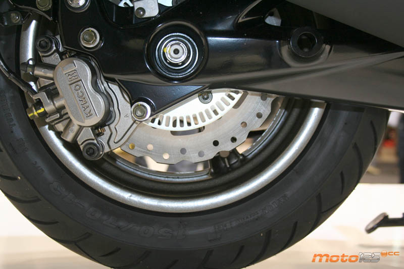 Kymco K-XCT ABS