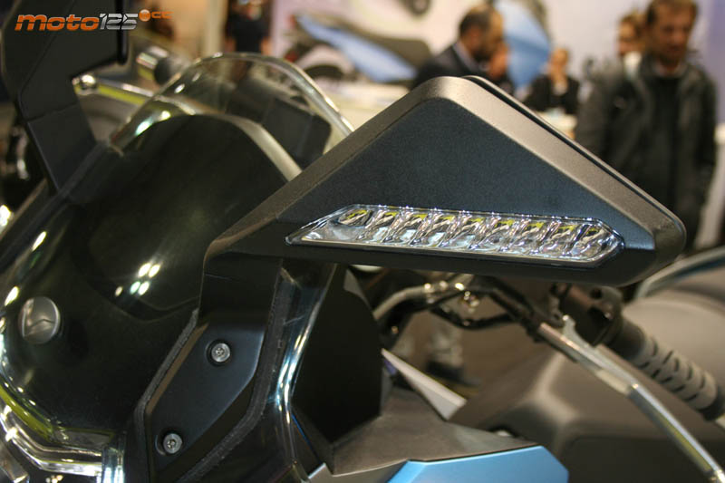 Vectrix VT-1