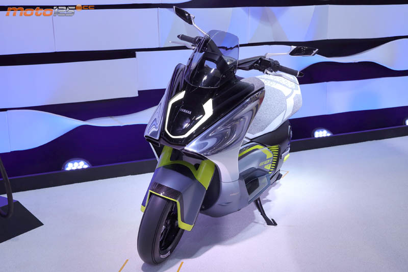 TMS19 - Yamaha E01