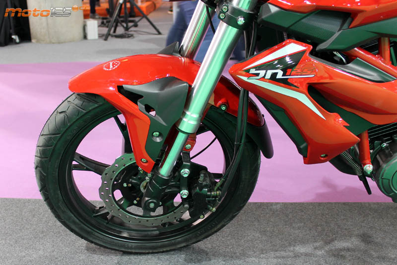 Vive la Moto 2018 - Benelli BN 125