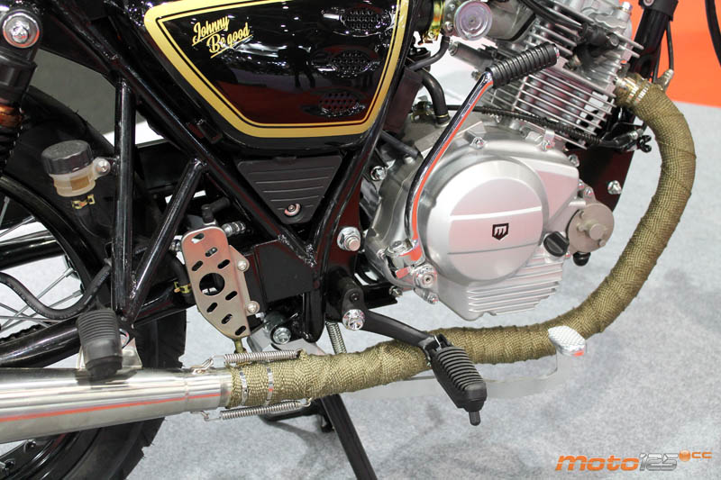 Vive la Moto 2018 - Macbor Johnny Be Good 125