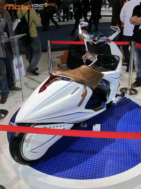 Honda EV-02