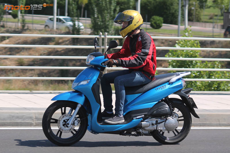 Scooters Rueda Alta 125