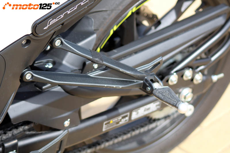 Benelli Leoncino 125