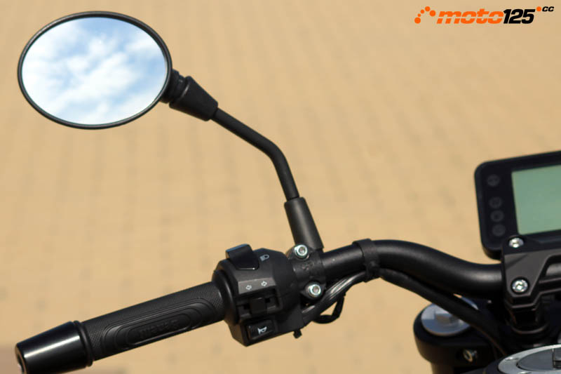 Benelli Leoncino 125