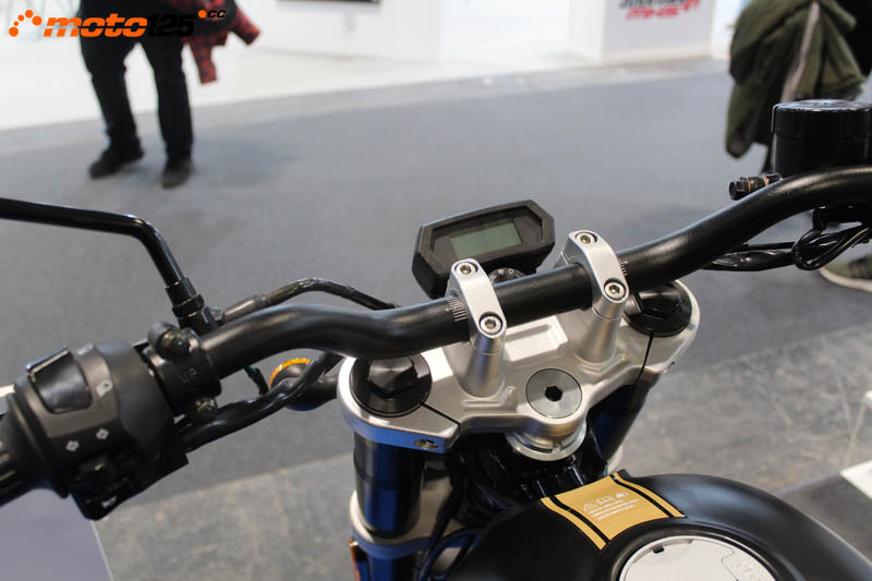 Monkey Bikes Tracker 125