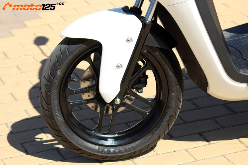 Yamaha Neo's