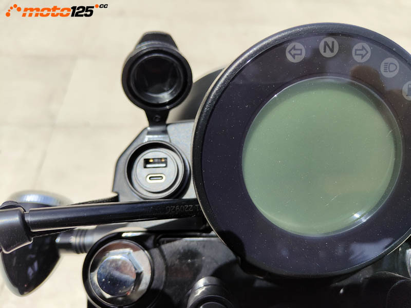 QJ Motor SRV 125