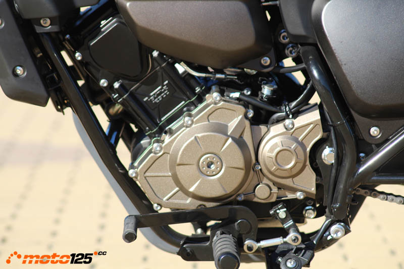 Comparativa QJ SRV 125 . Zontes C125