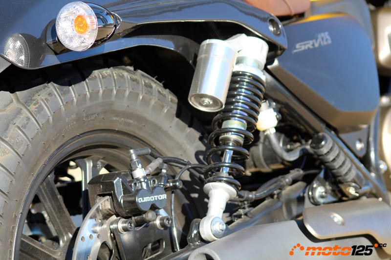 Comparativa QJ SRV 125 . Zontes C125