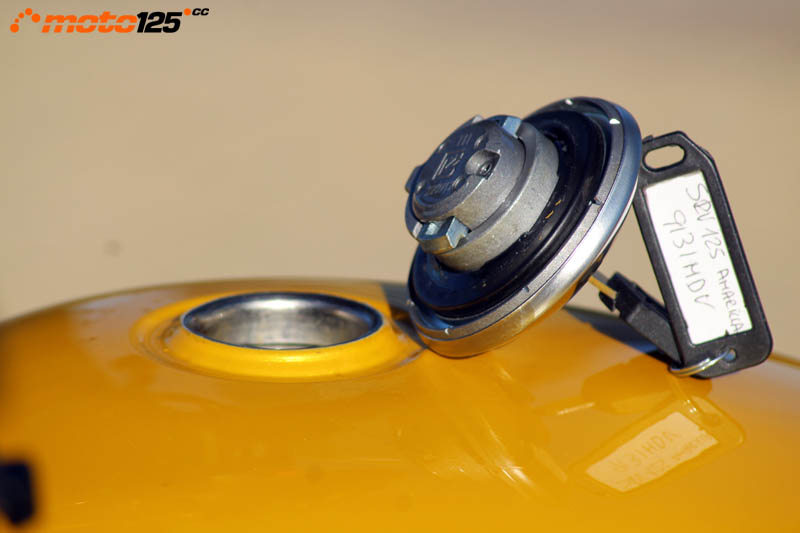 Comparativa QJ SRV 125 . Zontes C125