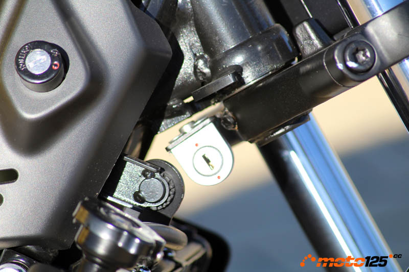 Comparativa QJ SRV 125 . Zontes C125