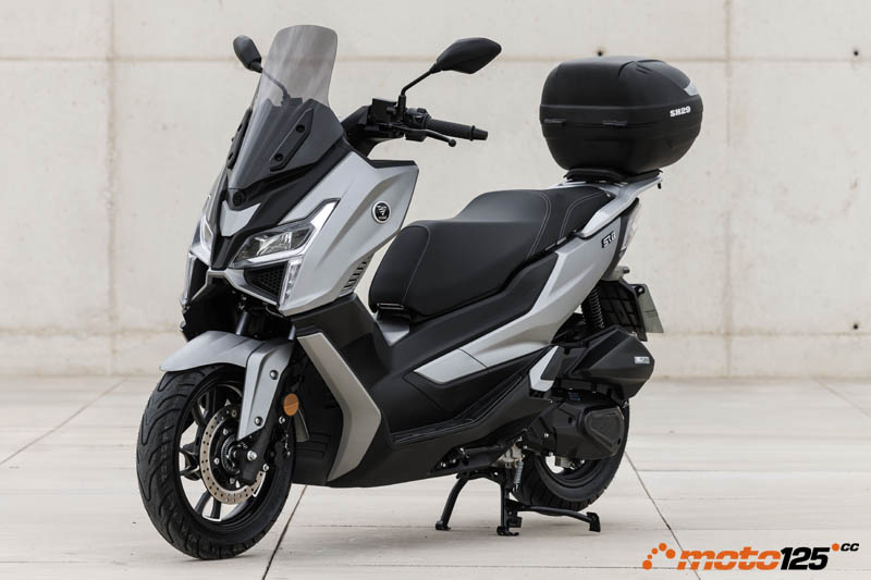 Voge SR1 125