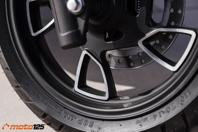 Voge SR1 125