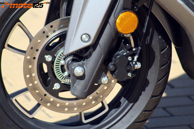 Voge SR1 125