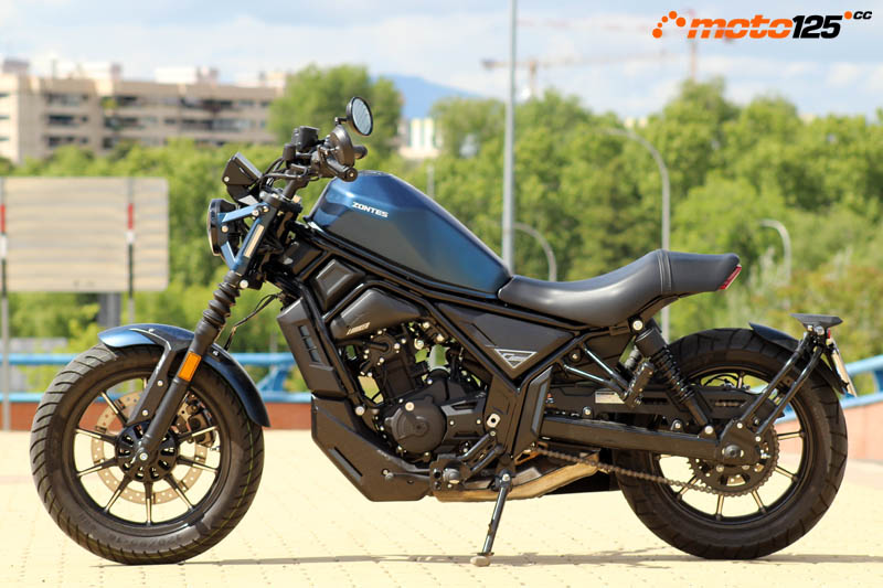 Comparativa QJ SRV 125 . Zontes C125