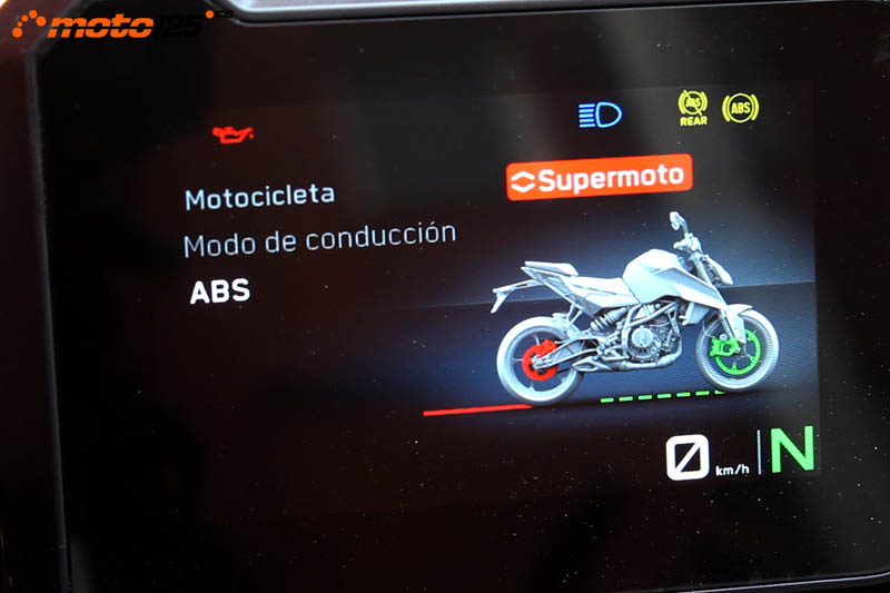 KTM Duke 125 2024