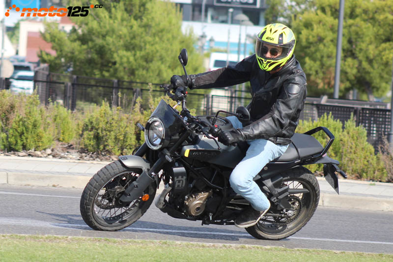Husqvarna Svartpilen 125 2024