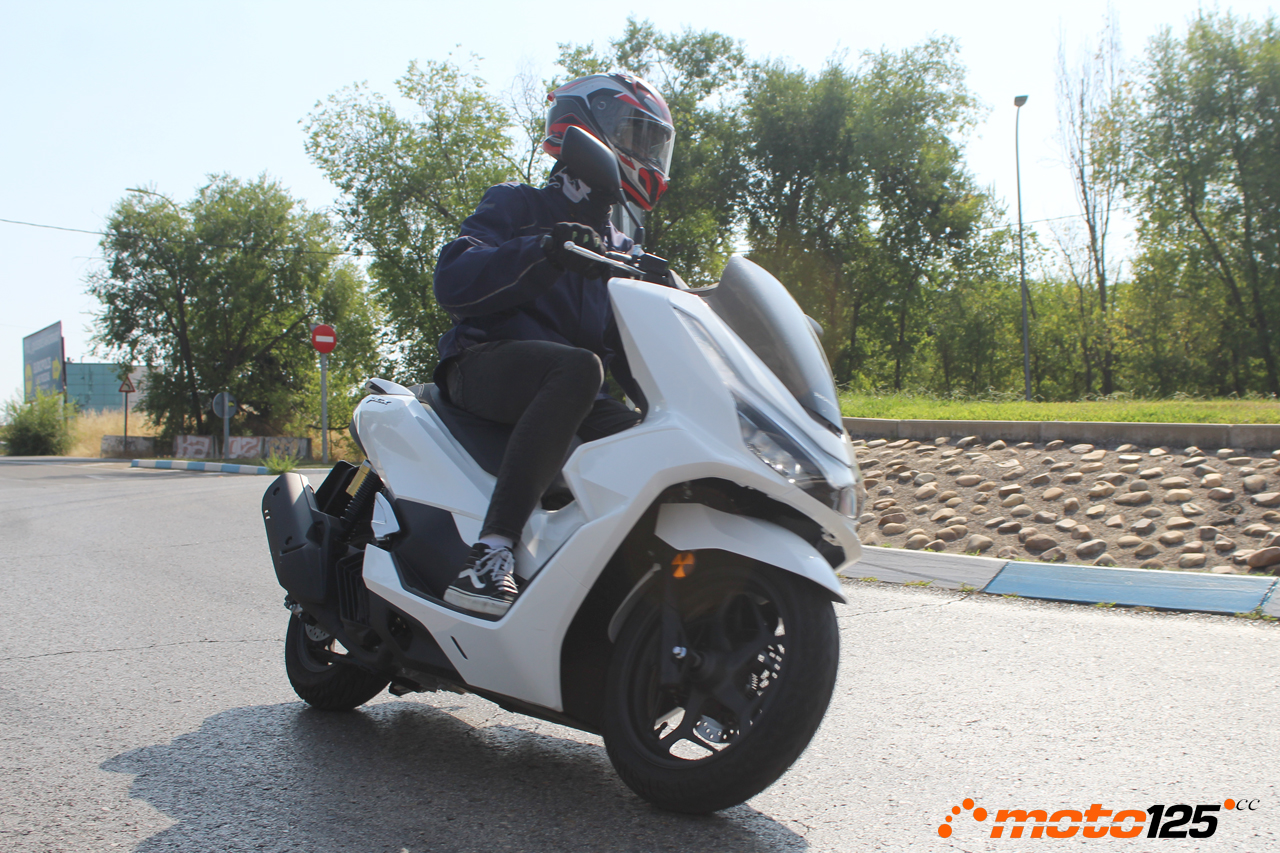 Honda PCX 125 DX 2025