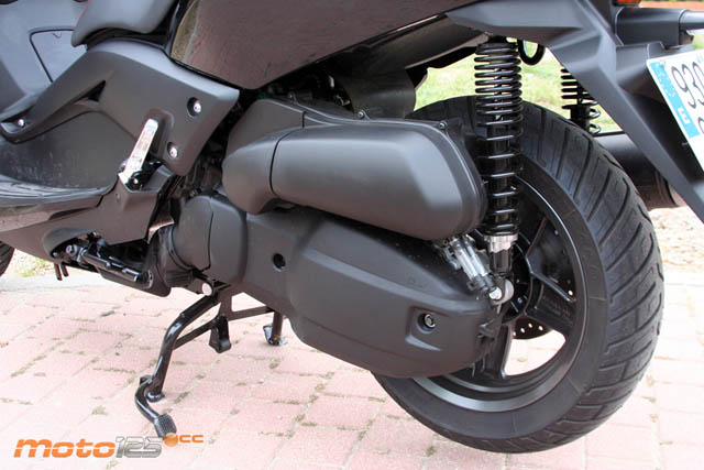 Yamaha X-Max