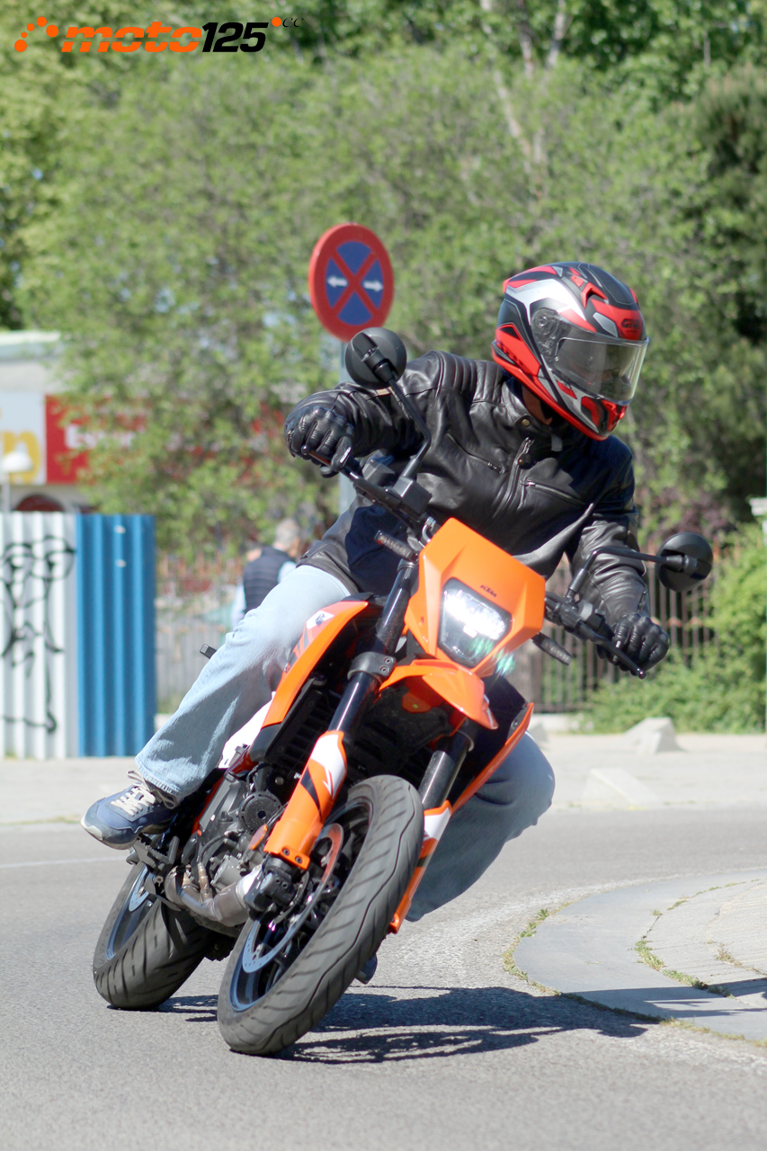 KTM 125 SMC R