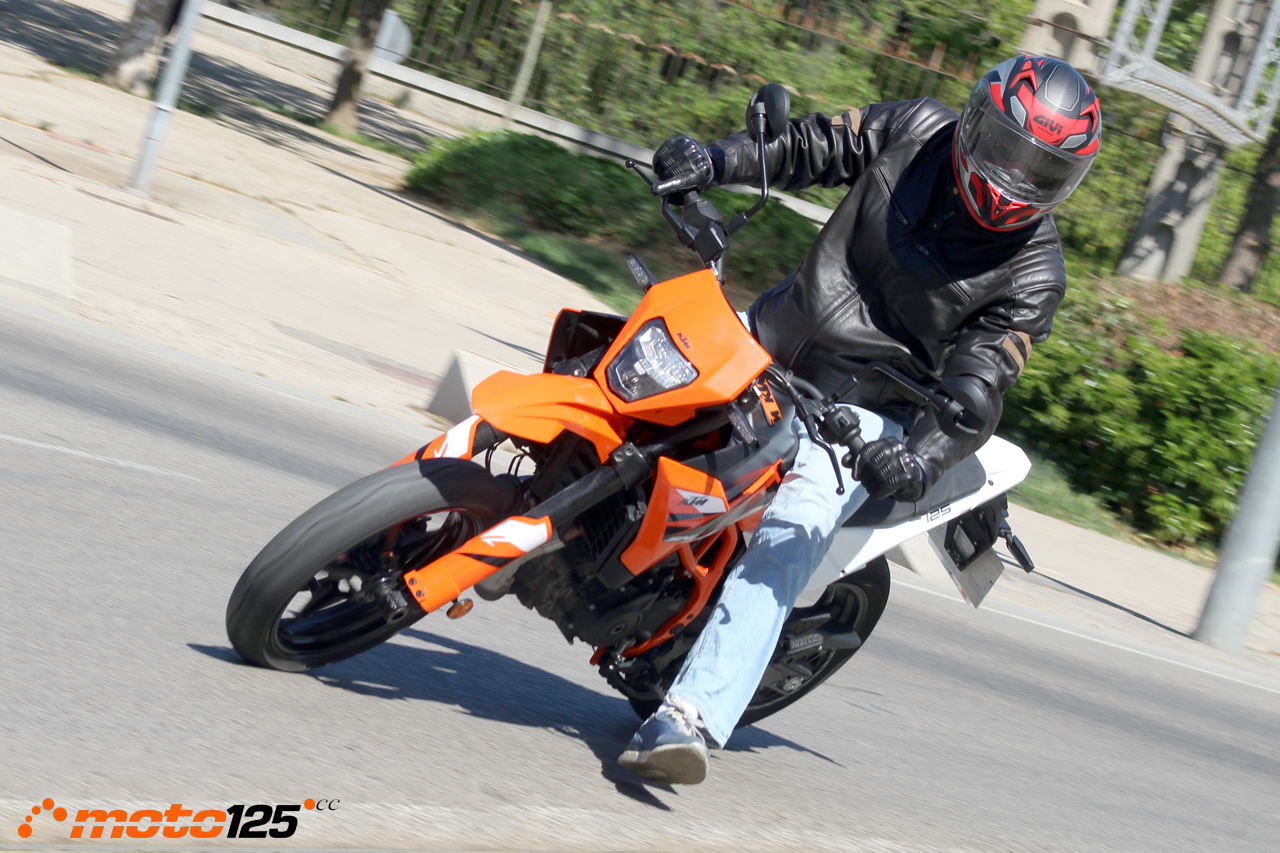 KTM 125 SMC R