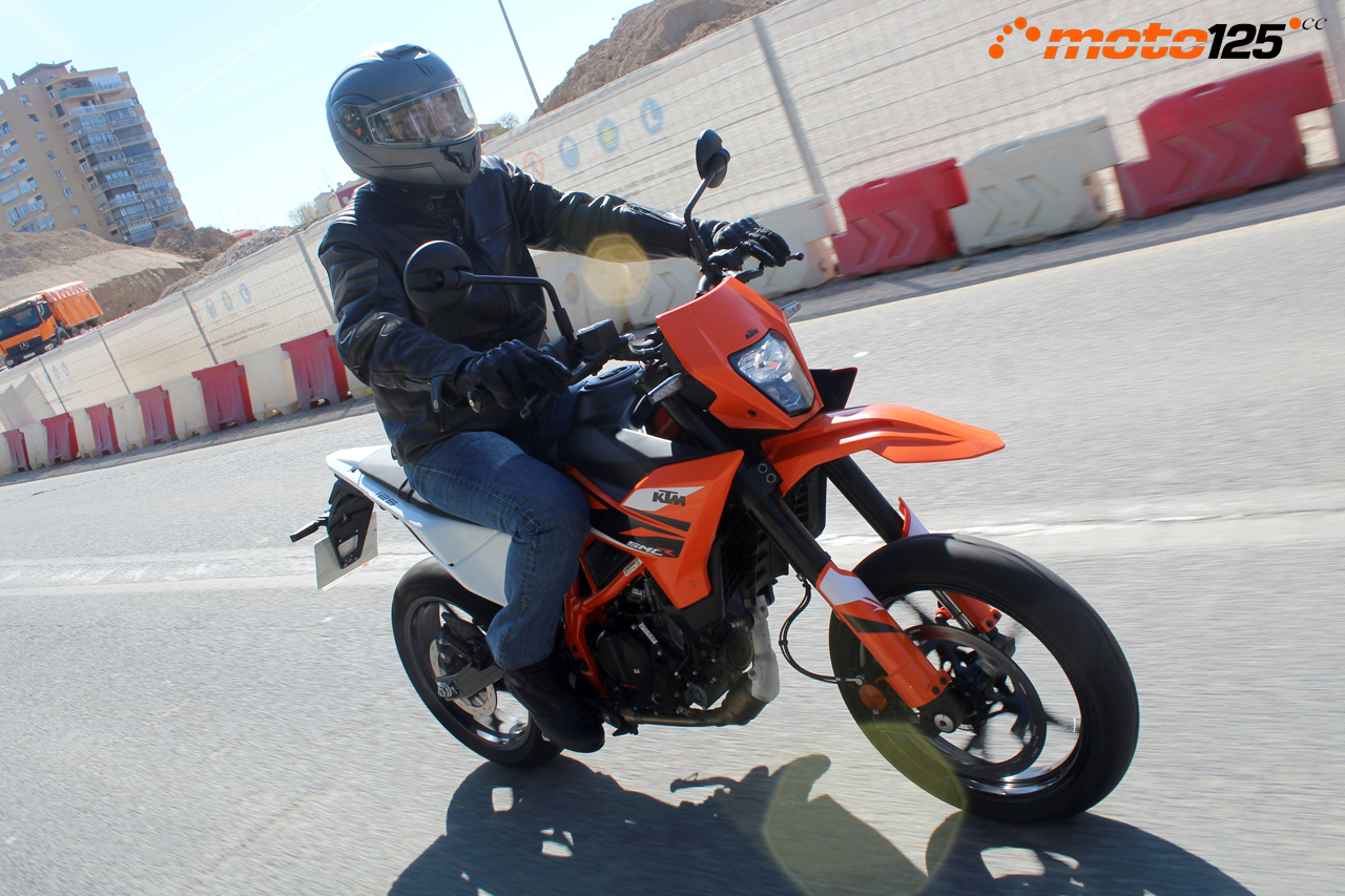 KTM 125 SMC R