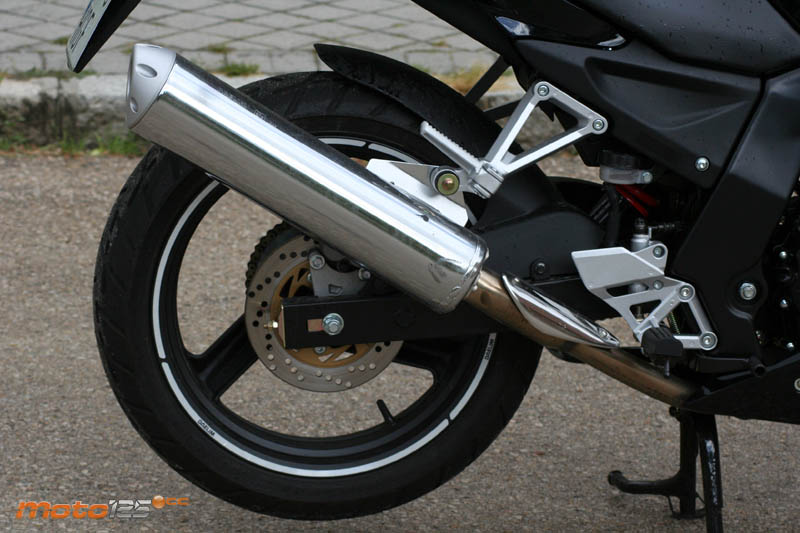 Daelim Roadwin R 125 FI