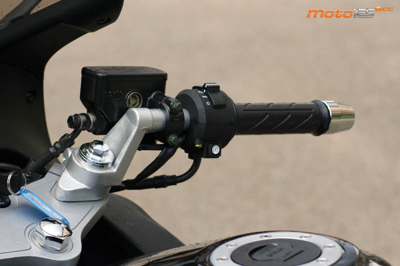 Daelim Roadwin R 125 FI