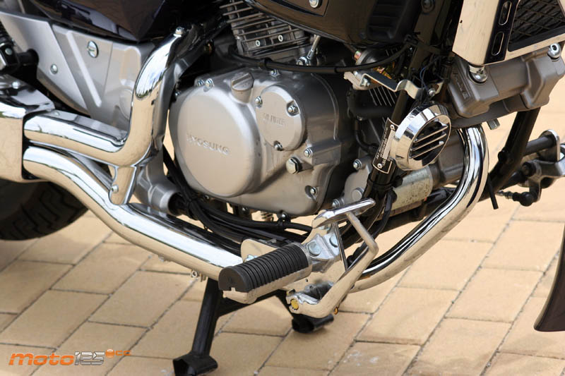 Hyosung GV Aquila