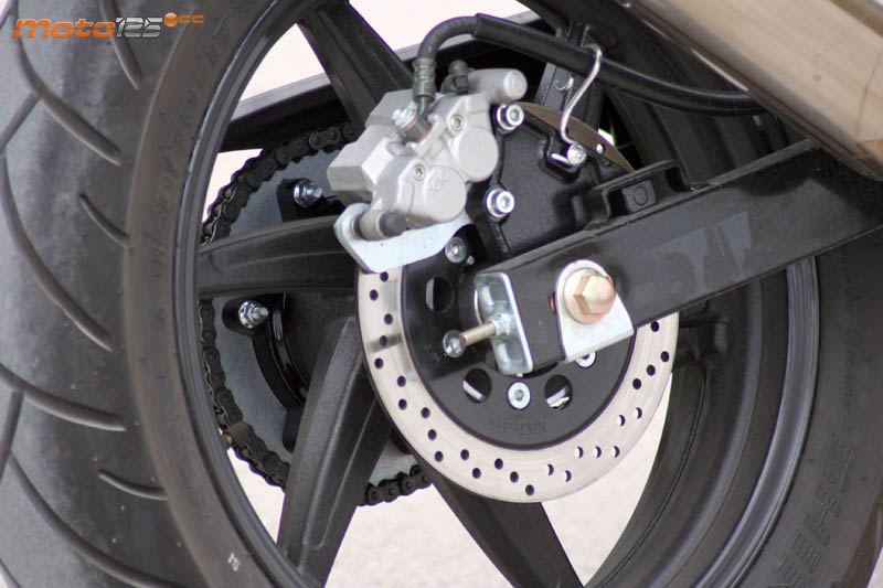Hyosung Comet GT 125 R