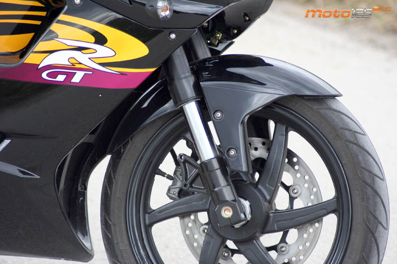Hyosung Comet GT 125 R