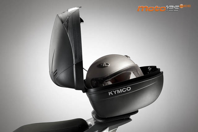 Kymco Agility City 2013 SHAD