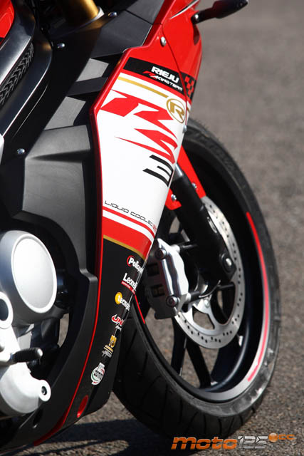 Rieju RS3 125
