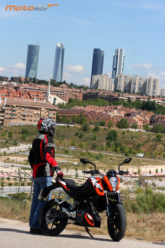 KTM Duke 125 ABS
