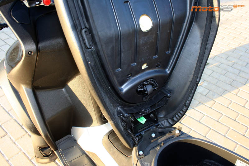 Piaggio MP3 500 LT