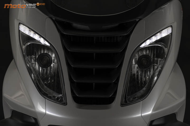 Peugeot Metropolis 400