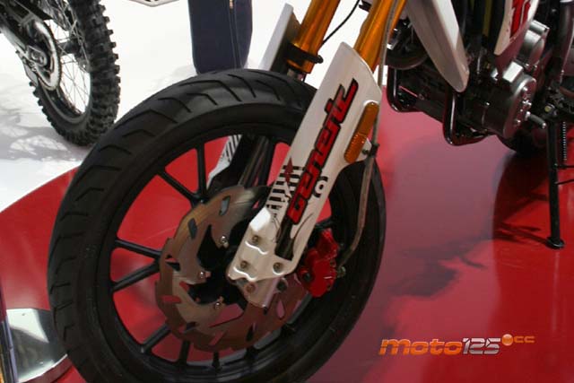 KSR TR 125 SM