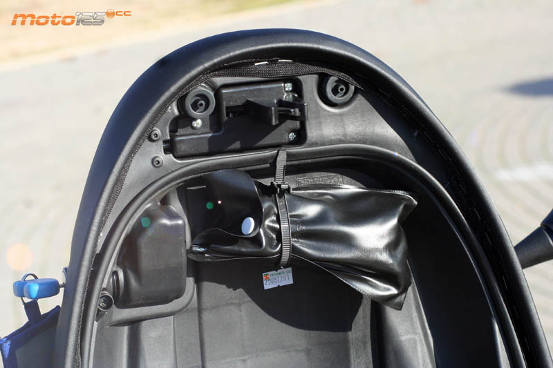 Piaggio Fly 3v