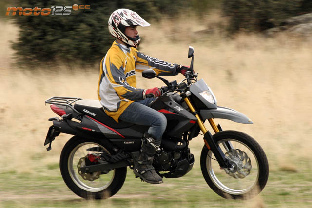 Keeway TX 125 S