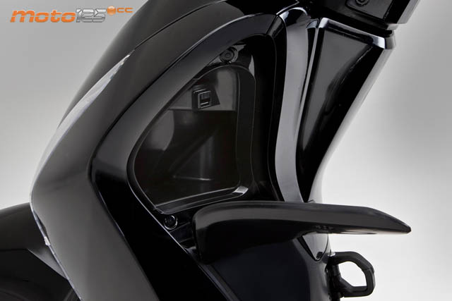 Honda Scoopy SH ABS