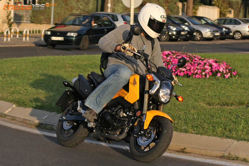 Motos Naked