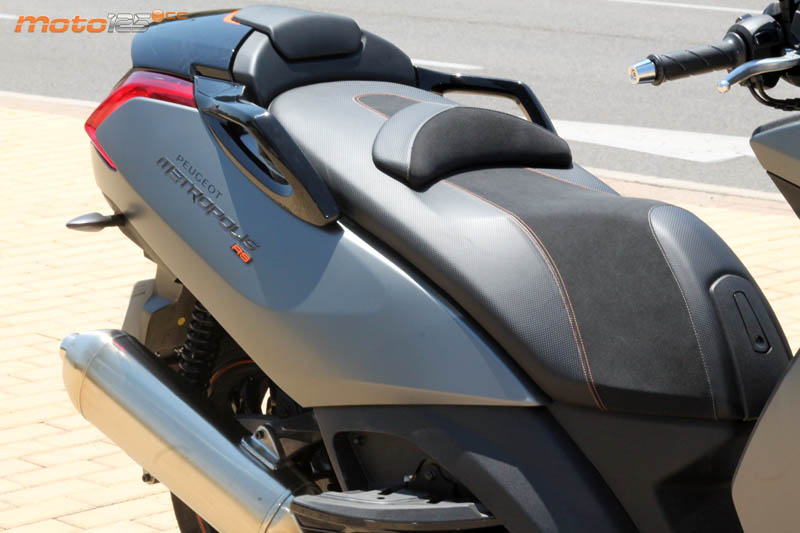 Peugeot Metropolis RS 400