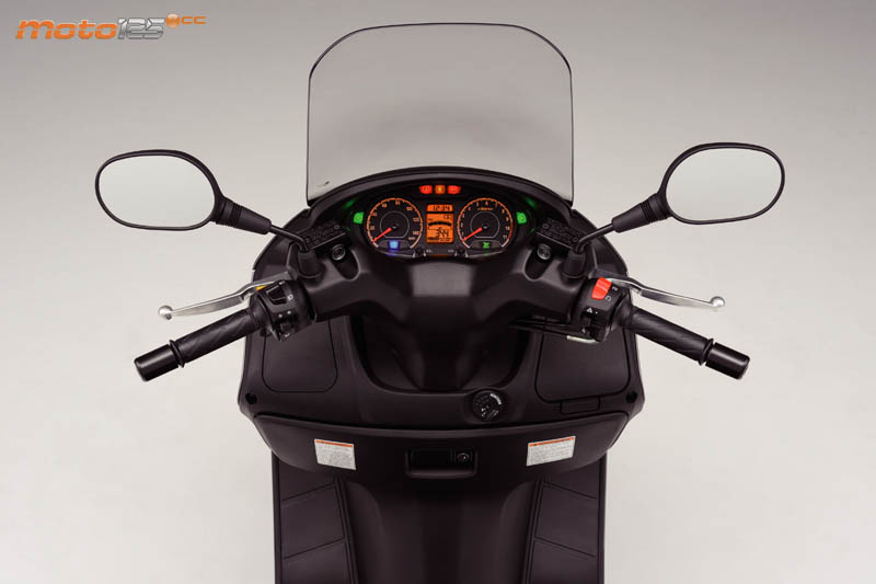 Suzuki Burgman 125 2014
