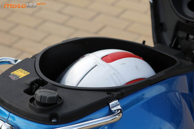 Vespa Sprint 3v