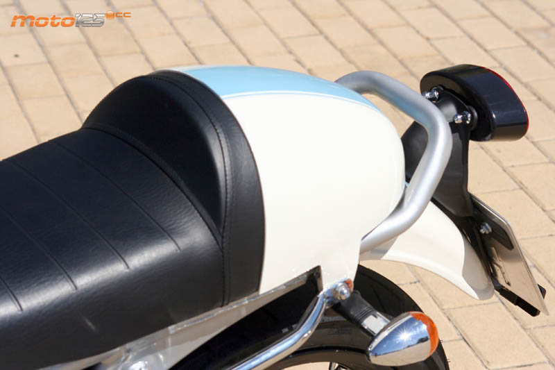 Mash Cafe Racer