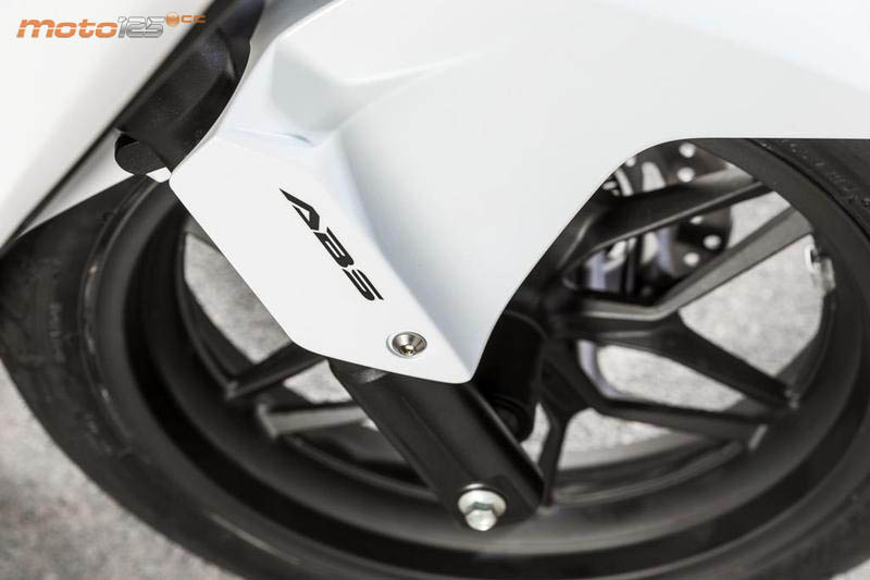 Honda Forza 125