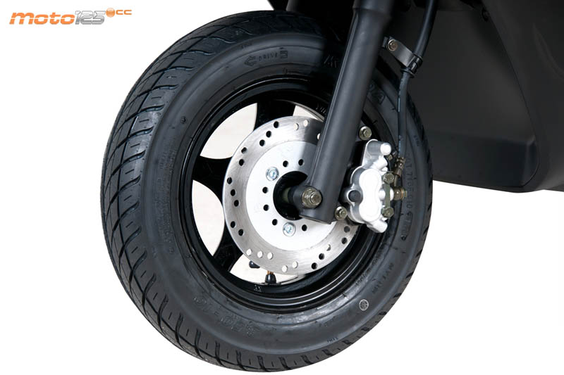 Daelim Dart 125