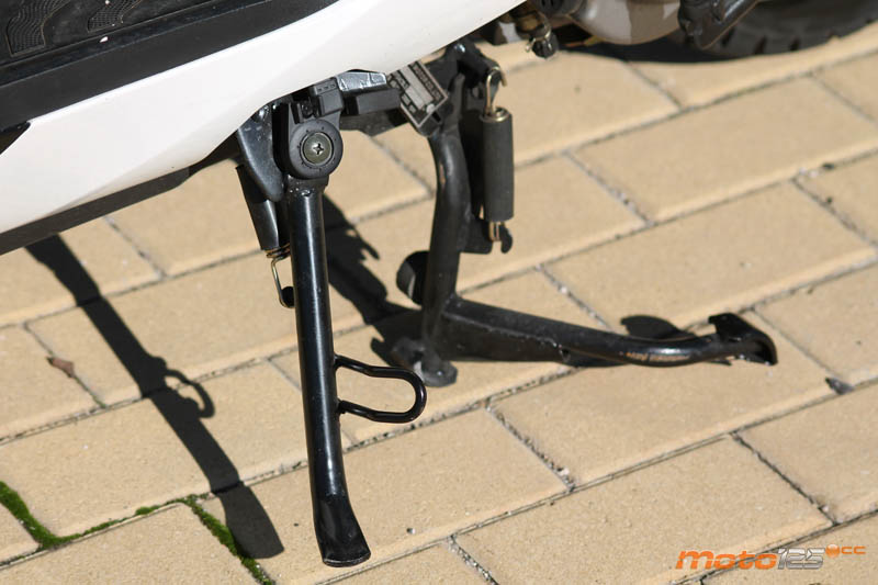 Daelim Dart 125